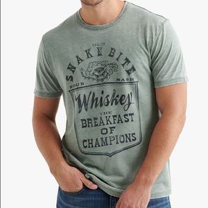 🍀Lucky Brand🍀 Graphic TShirt